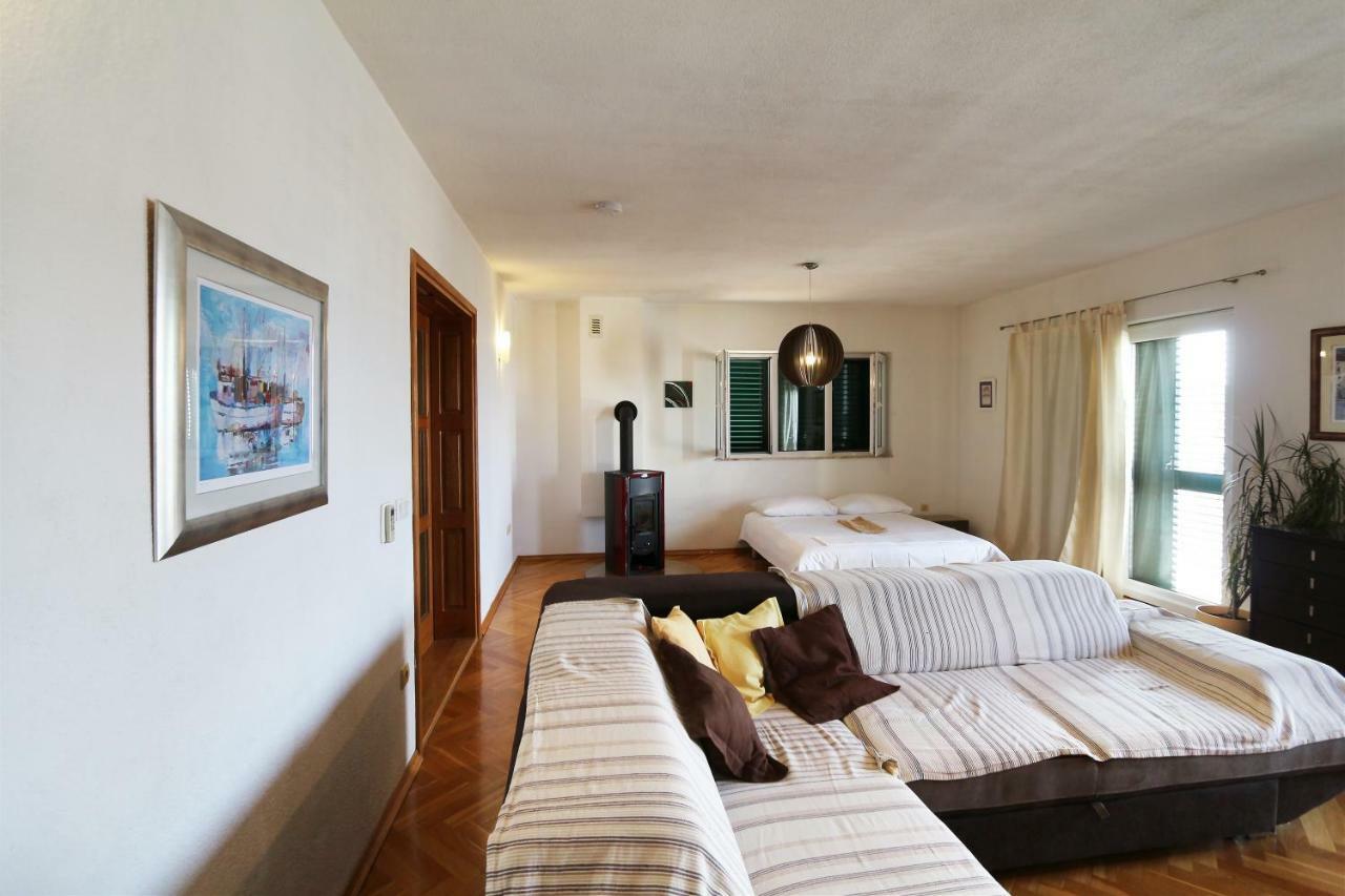 House Lipo Hotel Makarska Luaran gambar