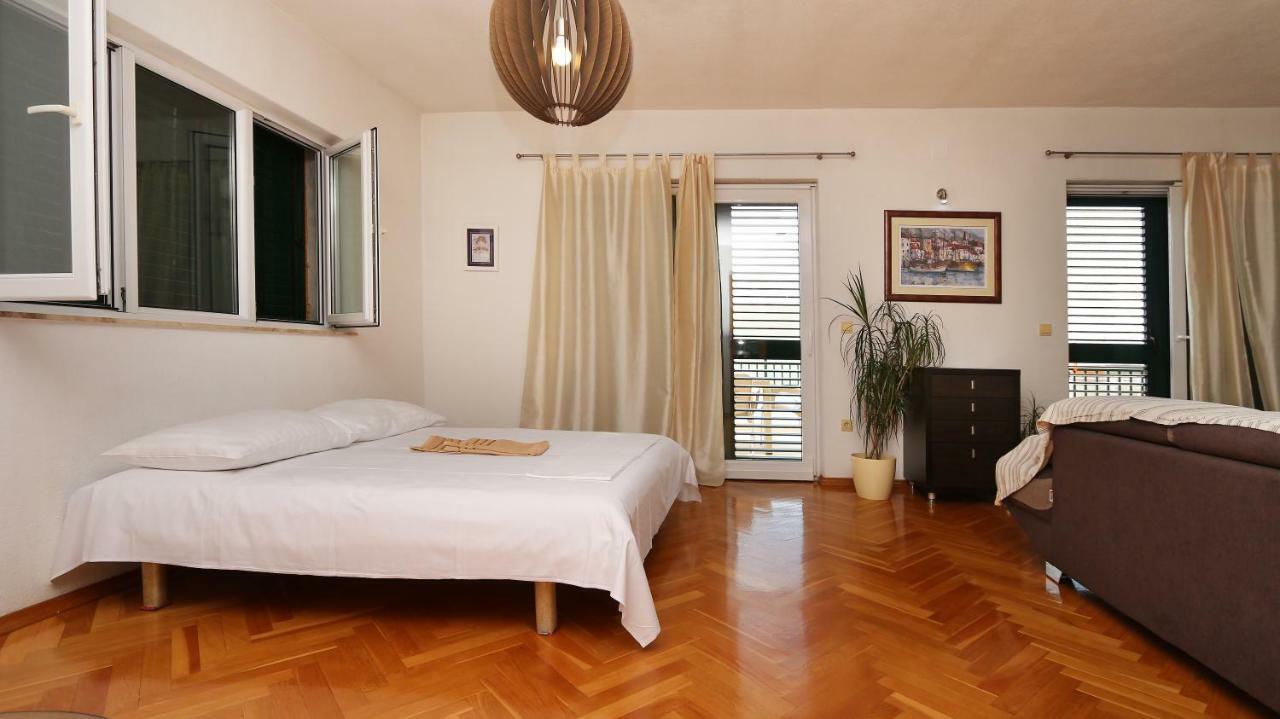 House Lipo Hotel Makarska Luaran gambar