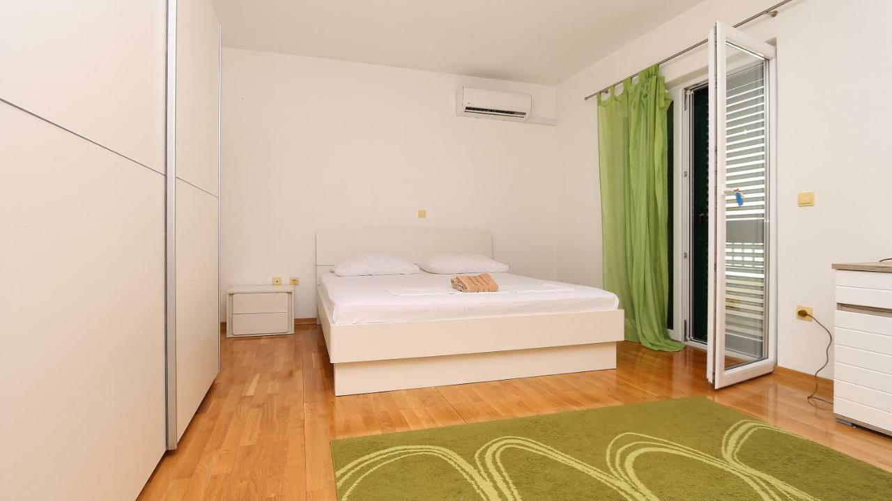 House Lipo Hotel Makarska Luaran gambar